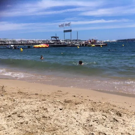 Cocooning 3 Pieces Duplex 3 Etoiles Calme Centre A 5mn Plages Et Palais *