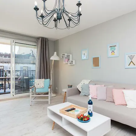 Cocooning 3 Pièces Duplex 3 étoiles Calme Centre à 5mn Plages Et Palais Appartamento